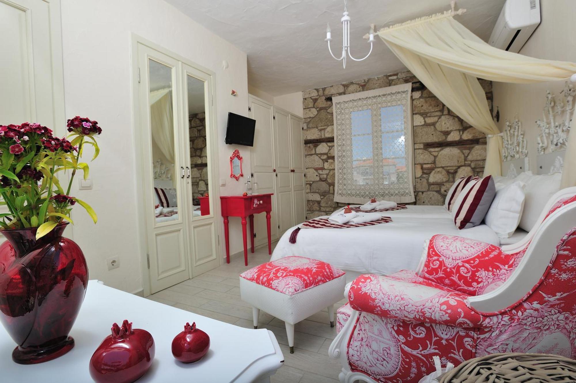 Alacati Sultan Konak Butik Otel ℳℛ Luxury Concept Buitenkant foto